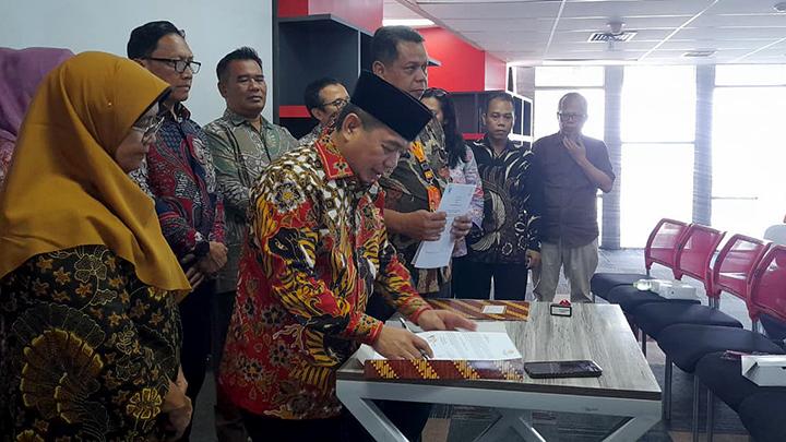 Menguatkan Karakter Generasi Muda: Kolaborasi Politeknik Tempo dan IKADIM dalam Bedah Buku Soft Skills untuk Gen Z